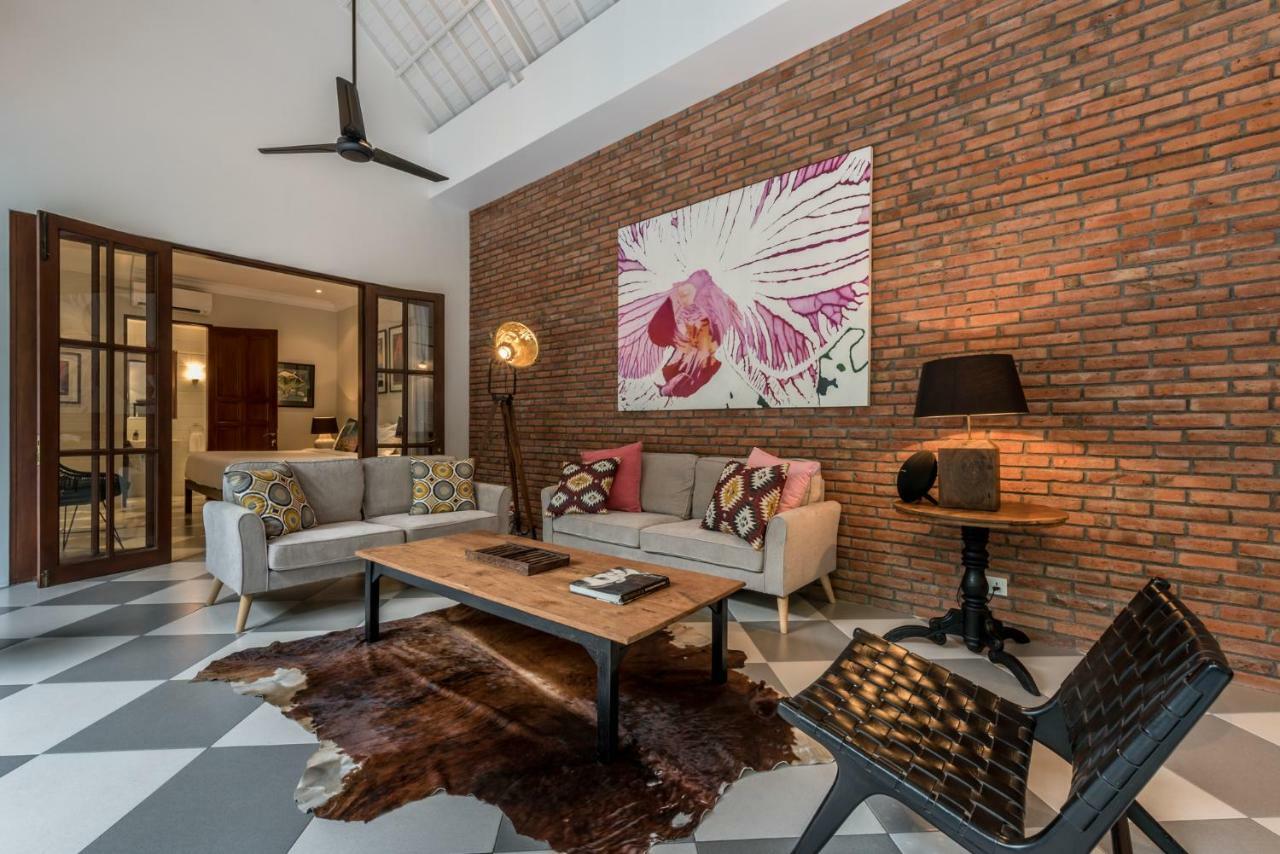 Central 3 Bedroom Villa Close To Seminyak Beach Exterior foto